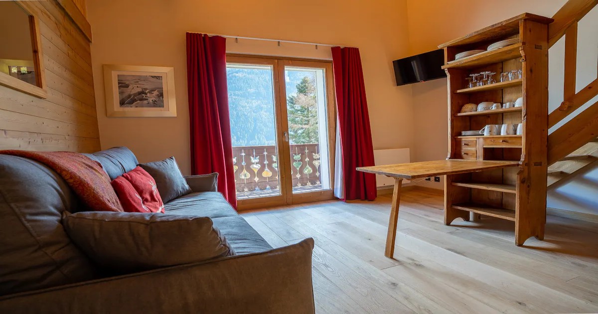 Chalet Mont Blanc – Property Photo 1 | Vacatu